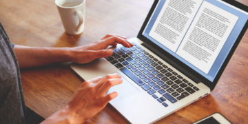 Відгуки про компанію Світ Знань: якість студентських робіт та рівень обслуговування