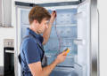Покупать новый холодильник или починить старый?