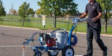 Машины дорожной разметки: достоинства, виды и применение