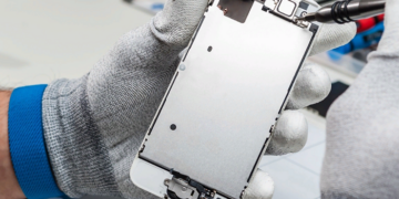 Где выполнить качественный ремонт мобильных телефонов