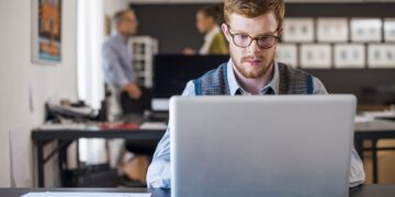 What does the ISPmanager control panel offer and what tasks does it solve