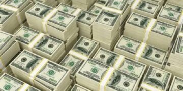 Какую валюту взять с собой в Харьков: советы по обмену