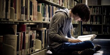 Популярна література: цікаві варіанти та сюжетні лінії