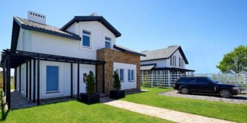 Як приватизувати земельну ділянку під будинком у 2024 році