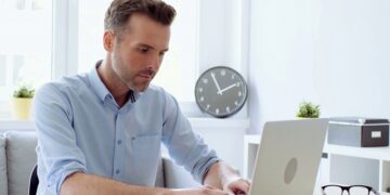 Ключові метрики успіху в дропшипінгу: як виміряти ефективність вашого бізнесу