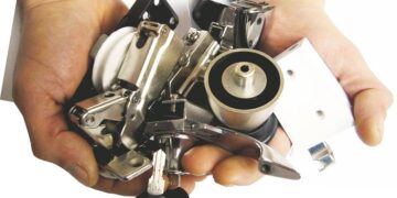 Советы по выбору фурнитуры для производства: основные критерии