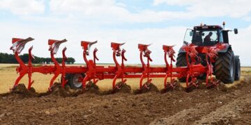 Запчастини для плугів: основні різновиди та поради щодо вибору