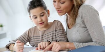 Які послуги пропонують репетитори та коли слід звертатися