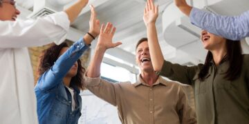 IT staff augmentation: advantages and features of the offer