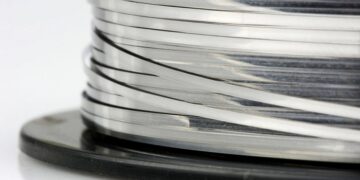 Нихром: надежный и долговечный материал для ваших задач