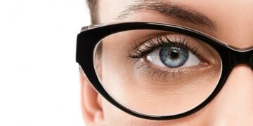 Окуляри для корекції зору: основні види та поради щодо вибору