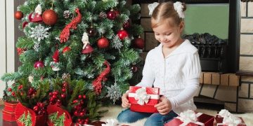 Поради для батьків: що подарувати дівчинці від 10 років на Новий рік